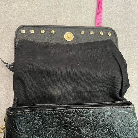 Guess Embossed Black Faux Leather Studded Crossbody Bag Jaguar - Picture 15 of 15